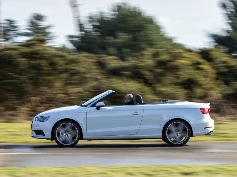  Audi A3 Cabriolet 1.8 TFSI (8V) 2014 года  (UK) (фото 13 из 18)